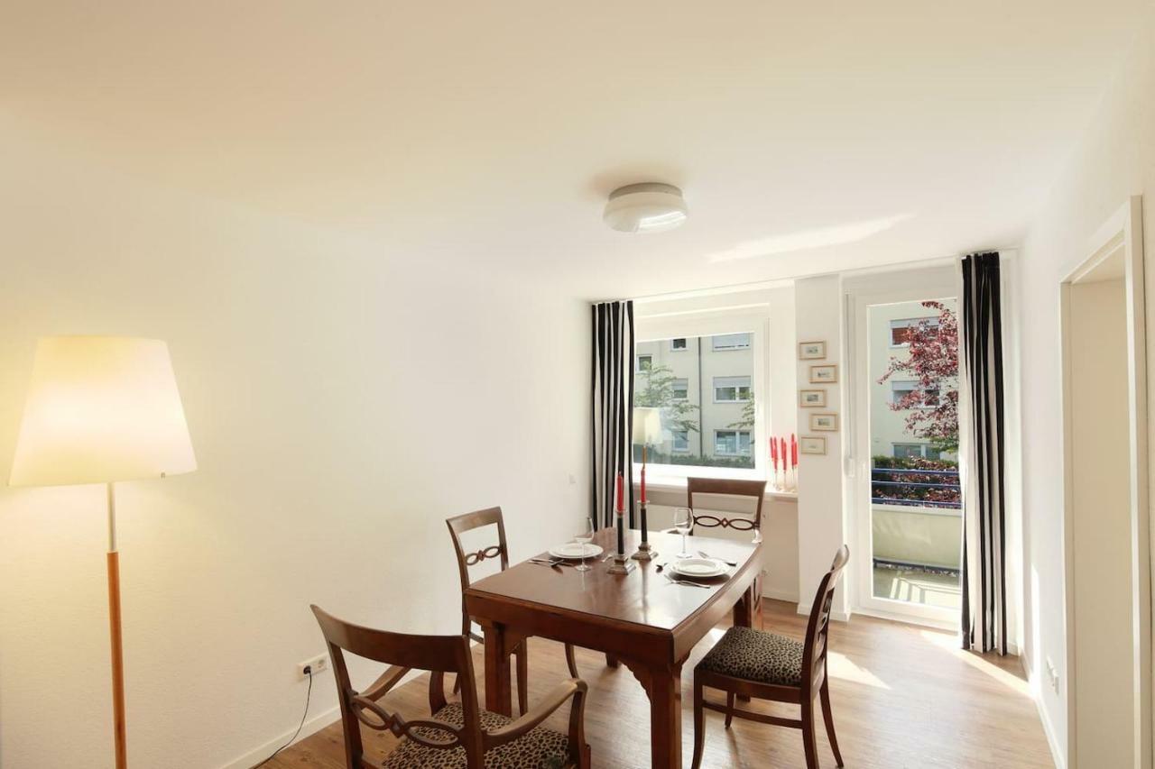 Tanja'S Ferienwohnung In Freiburg Herdern Esterno foto